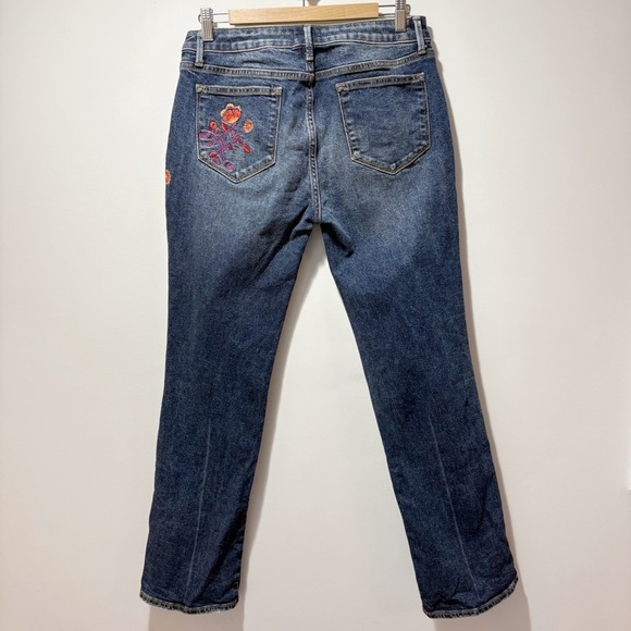 Driftwood Kelly Jeans Floral Embroidered Size 29 Waist 31 Length Bootcut Stretch - Picture 2 of 13